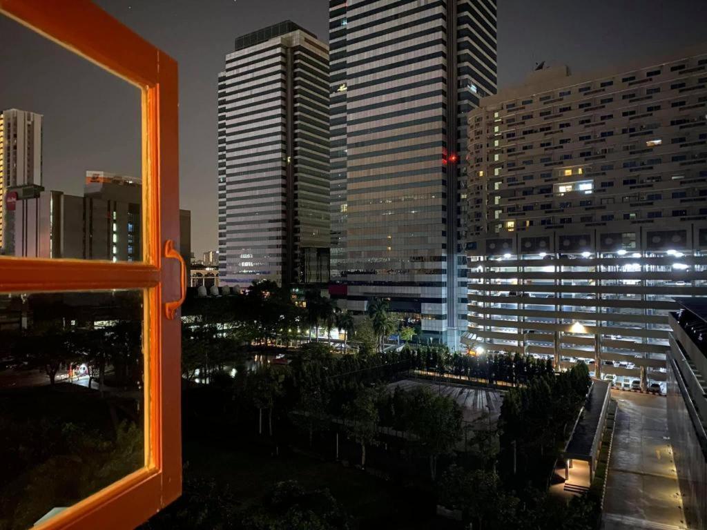 Rest@Ratchada Hotel Bangkok Exterior photo